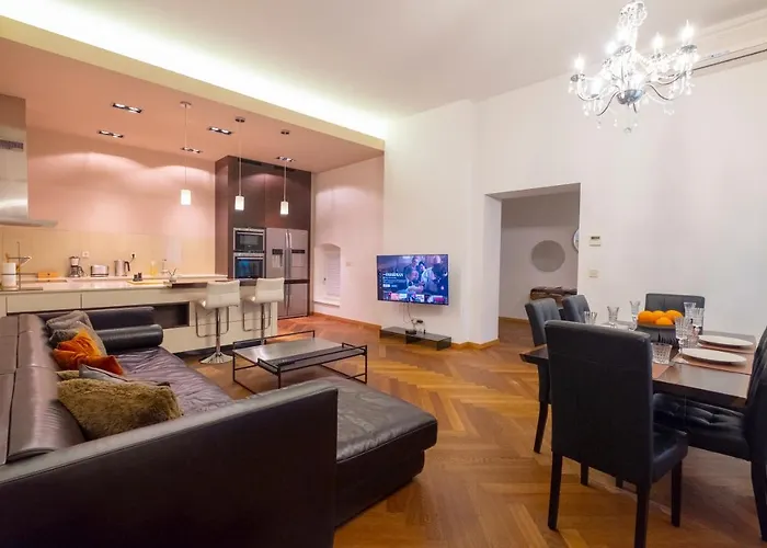 Address Deluxe Downtown Apartamento *