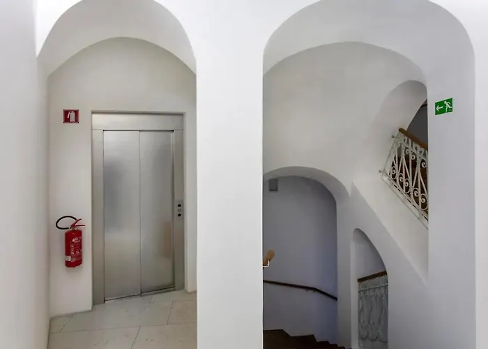 Address Deluxe Downtown * ليوبليانا