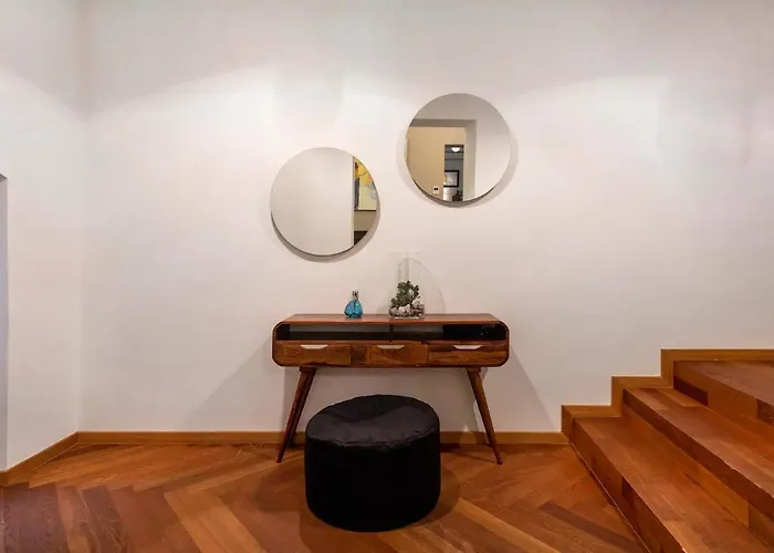 Address Deluxe Downtown شقة